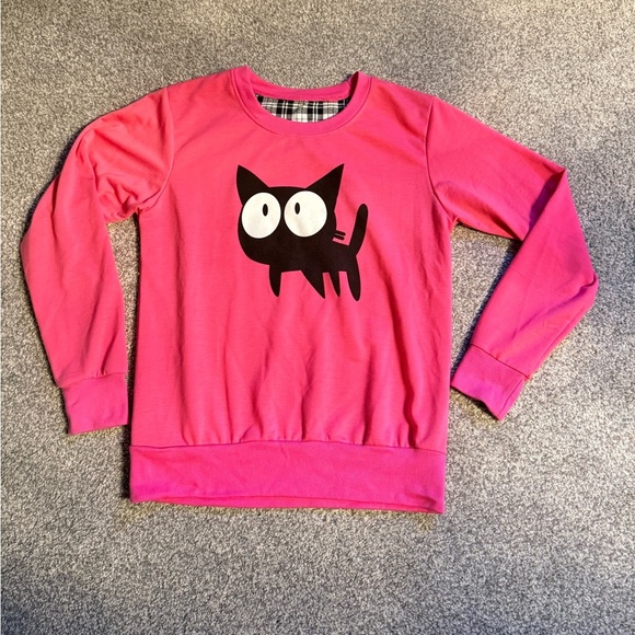 Wish Sweaters - Wish Fuchsia Cat Graphic Women's Sweater
